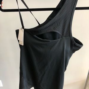 Black workout tank